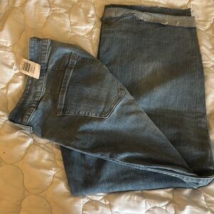 TORRID Women’s BOYFRIEND Blue Jeans